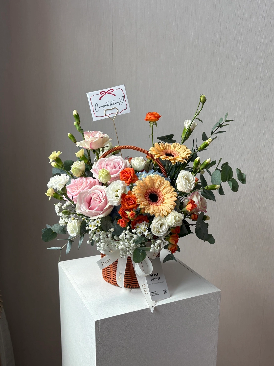 ตะกร้าดอกไม้สด Peach Sparkle Basket - Image 3