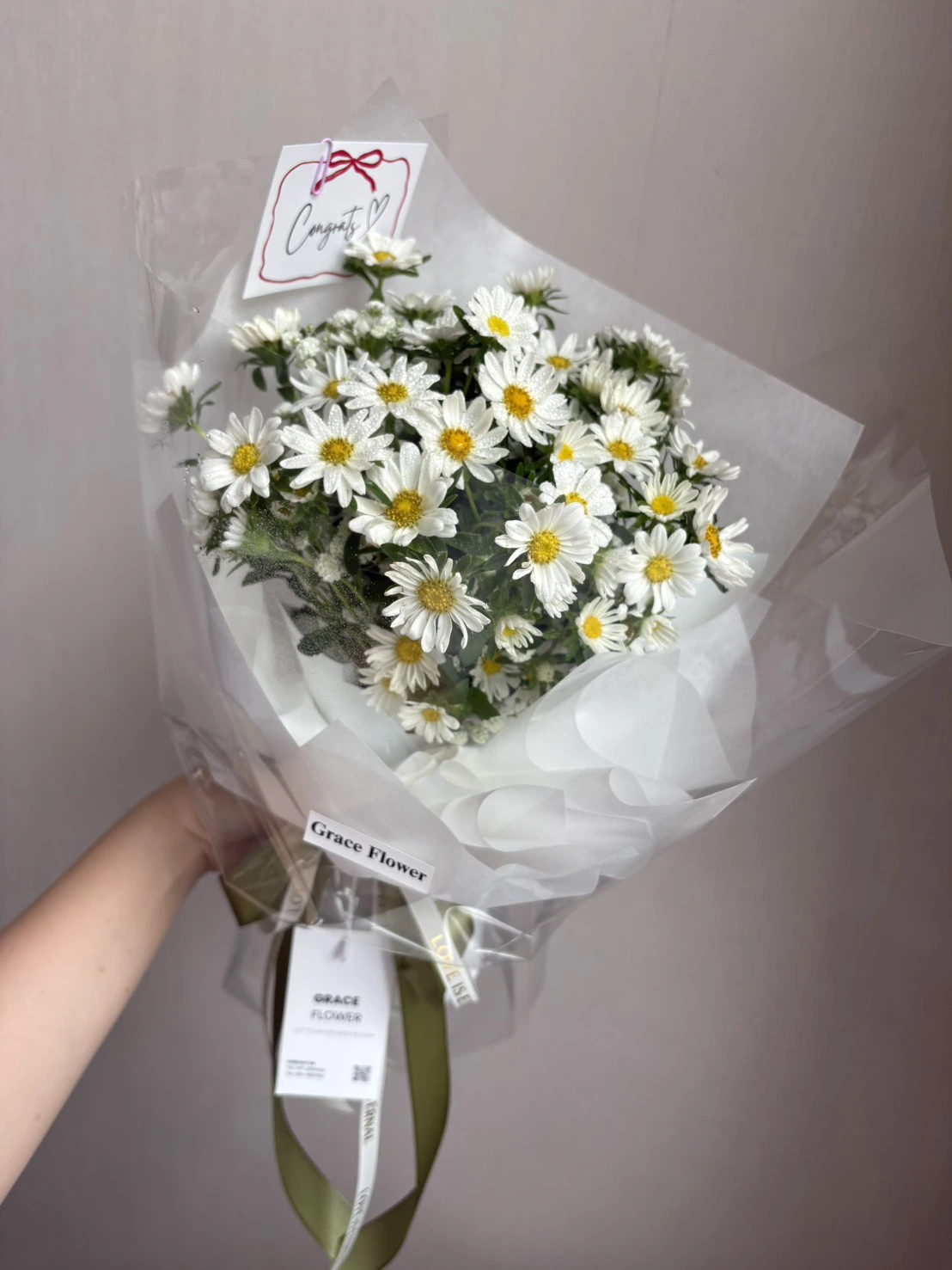 ช่อดอกไม้สด White Cloud Hana