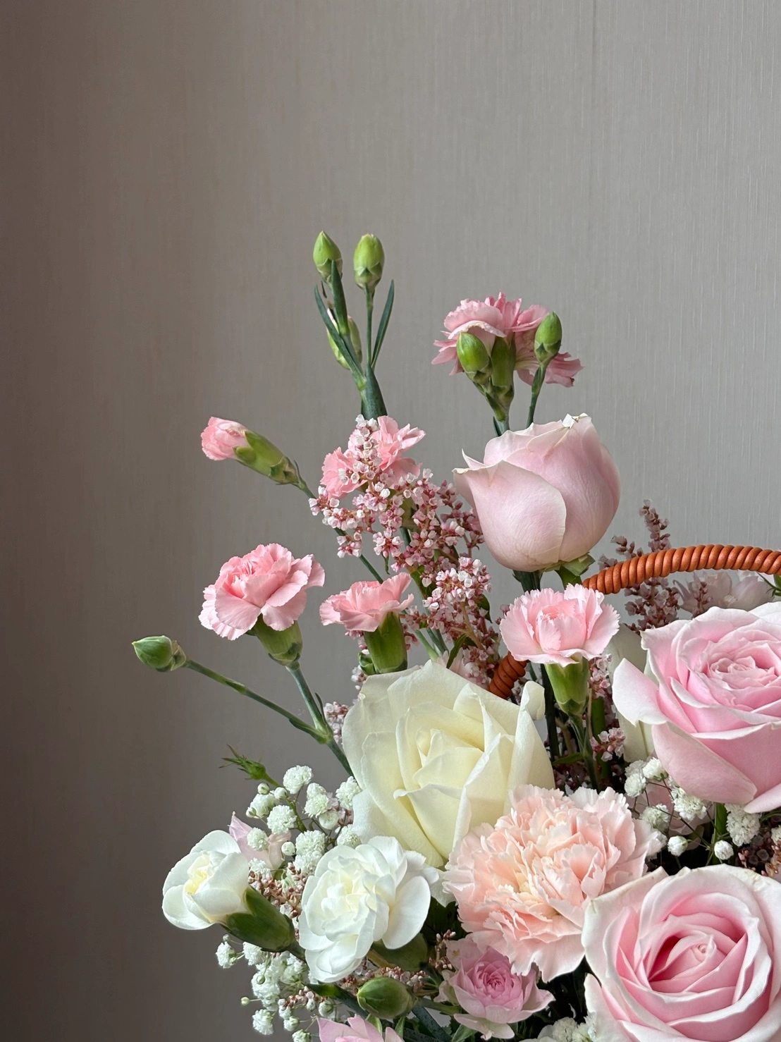 ตะกร้าดอกไม้สด Sakura Season - Image 4
