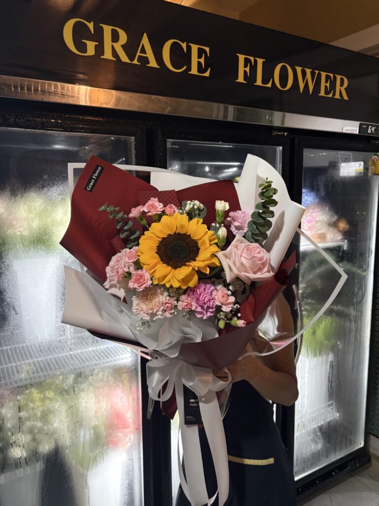 ช่อทานตะวันสด Sunlit Velvet